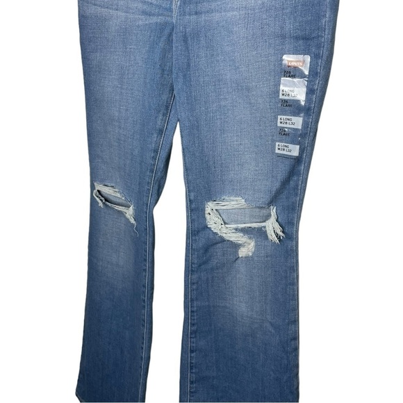 Levi's 726 Hypersoft High-rise Flare Jeans, Size 6 Long - Picture 7 of 10